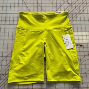 Old Navy Powersoft bike shorts